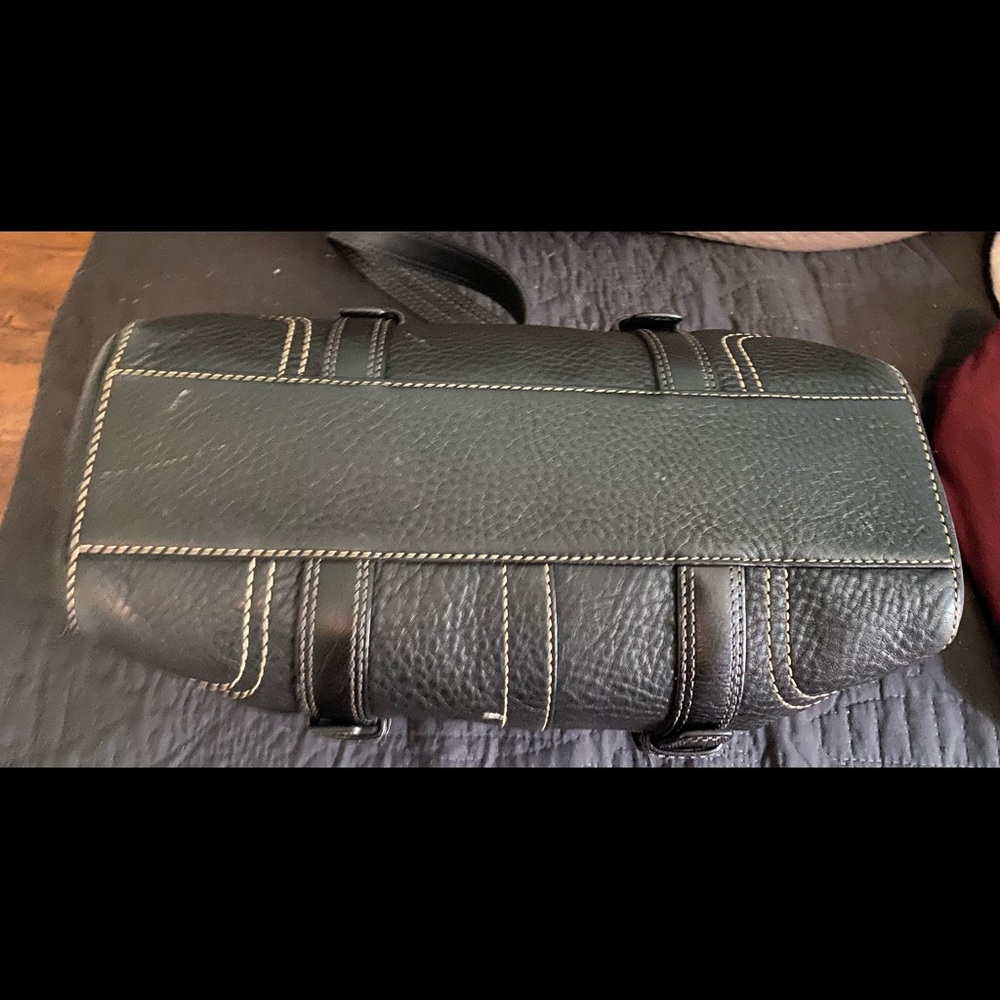 black leather coach bag - Picture 4 of 5